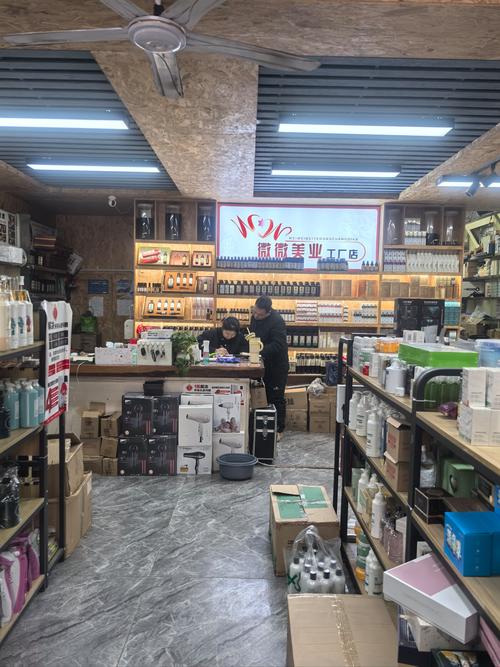 穿梭在老城的平價(jià)光景——探訪湖北路菜市場邊的小店鋪